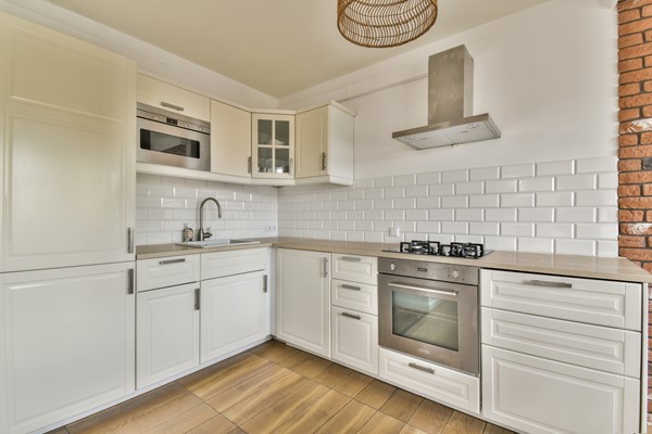 Medium property photo - Hoofdweg, 1058 BB Amsterdam